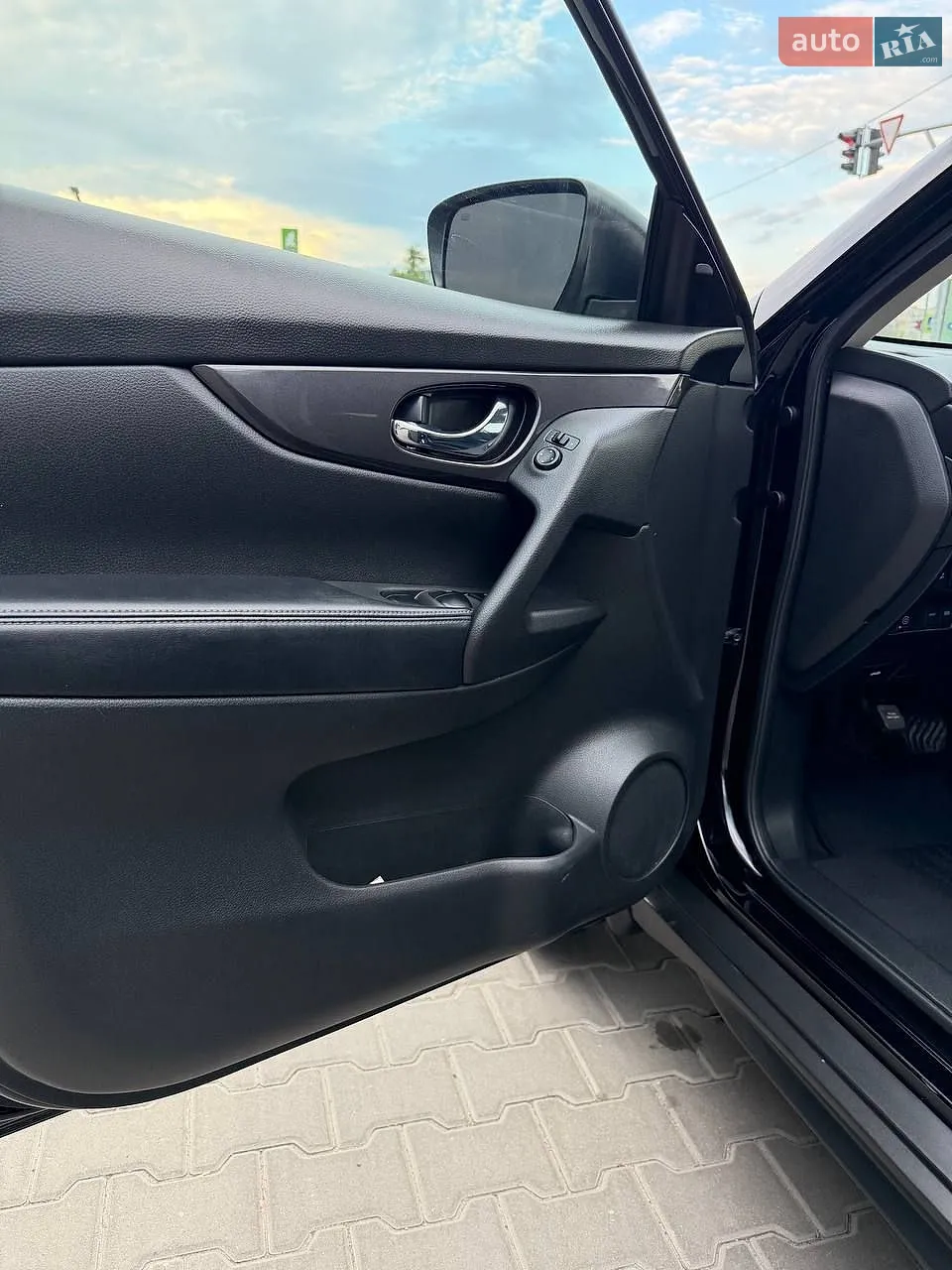 2019 Nissan Rogue - мініатюра 58