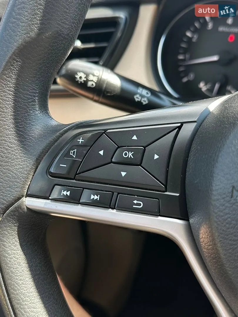 2017 Nissan Rogue - мініатюра 36