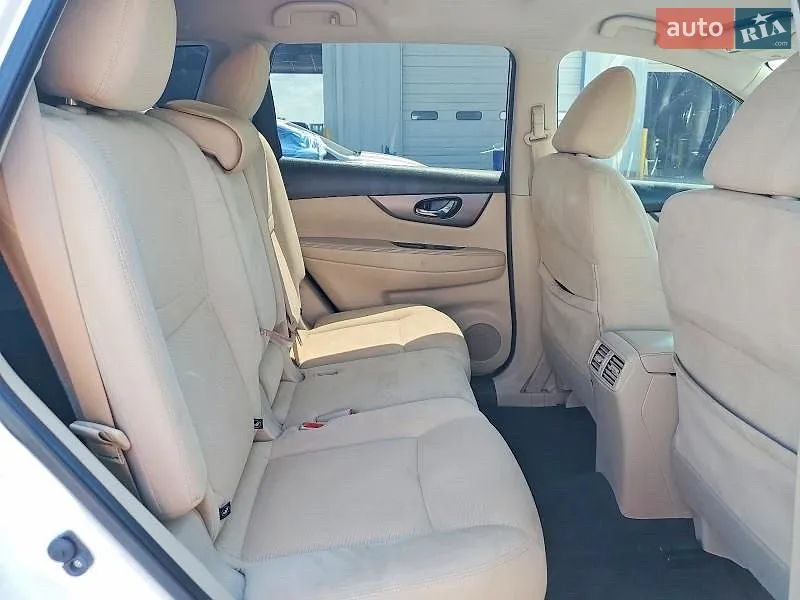 2016 Nissan Rogue - мініатюра 7