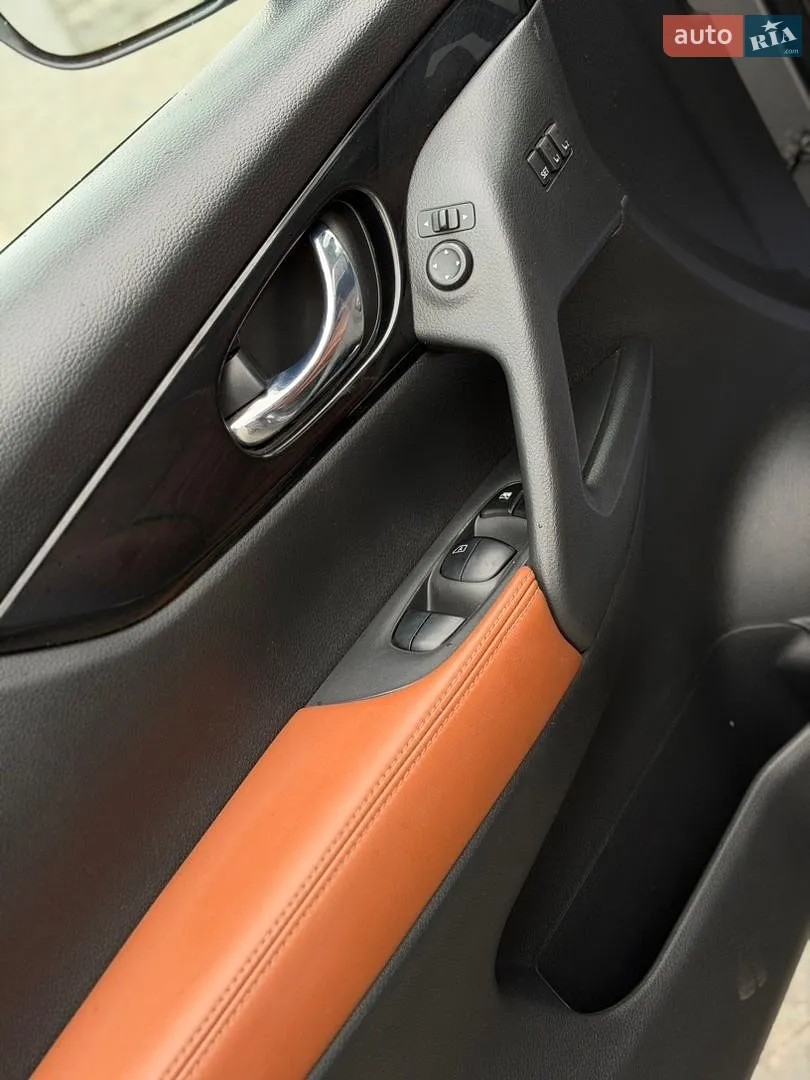 2018 Nissan Rogue - мініатюра 8