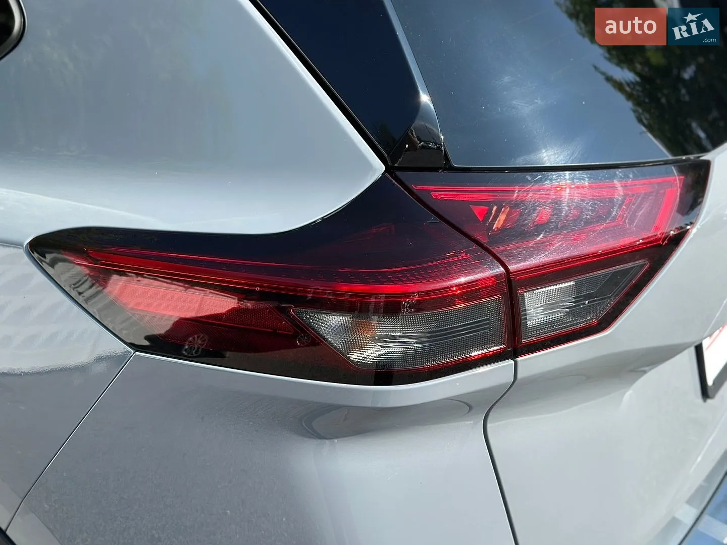 2021 Nissan Rogue - мініатюра 10