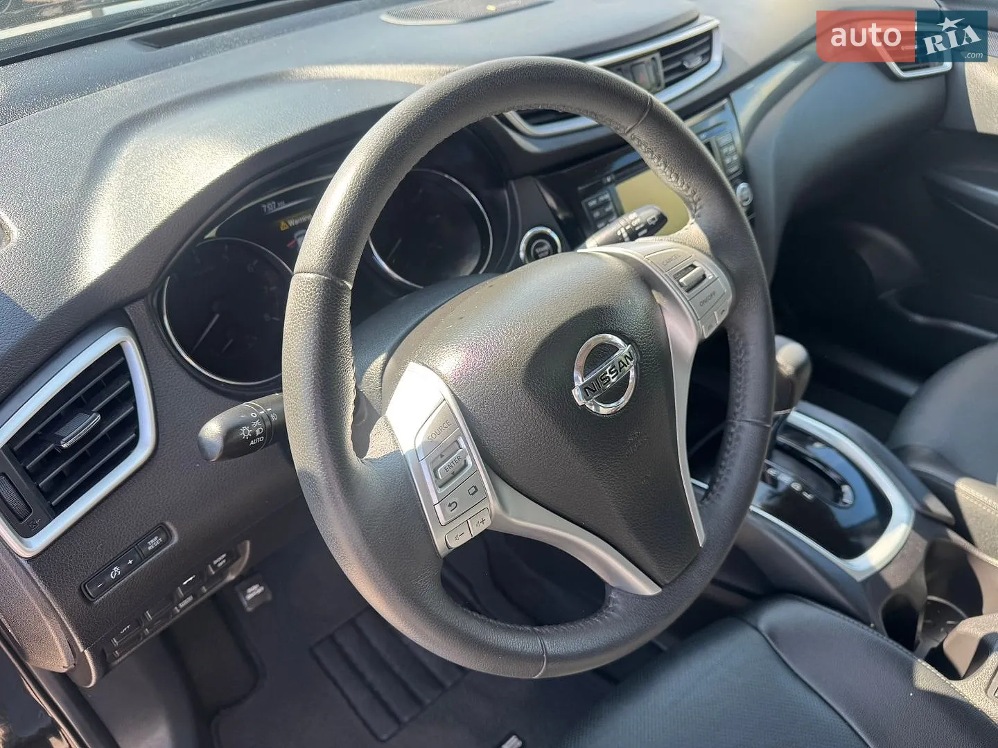 2016 Nissan Rogue - мініатюра 32