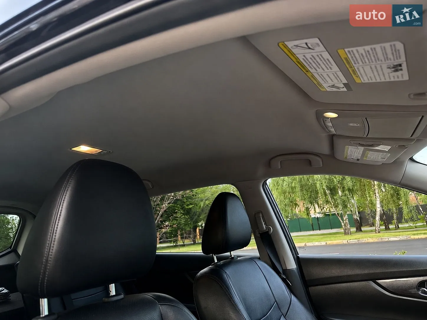 2016 Nissan Rogue - мініатюра 12