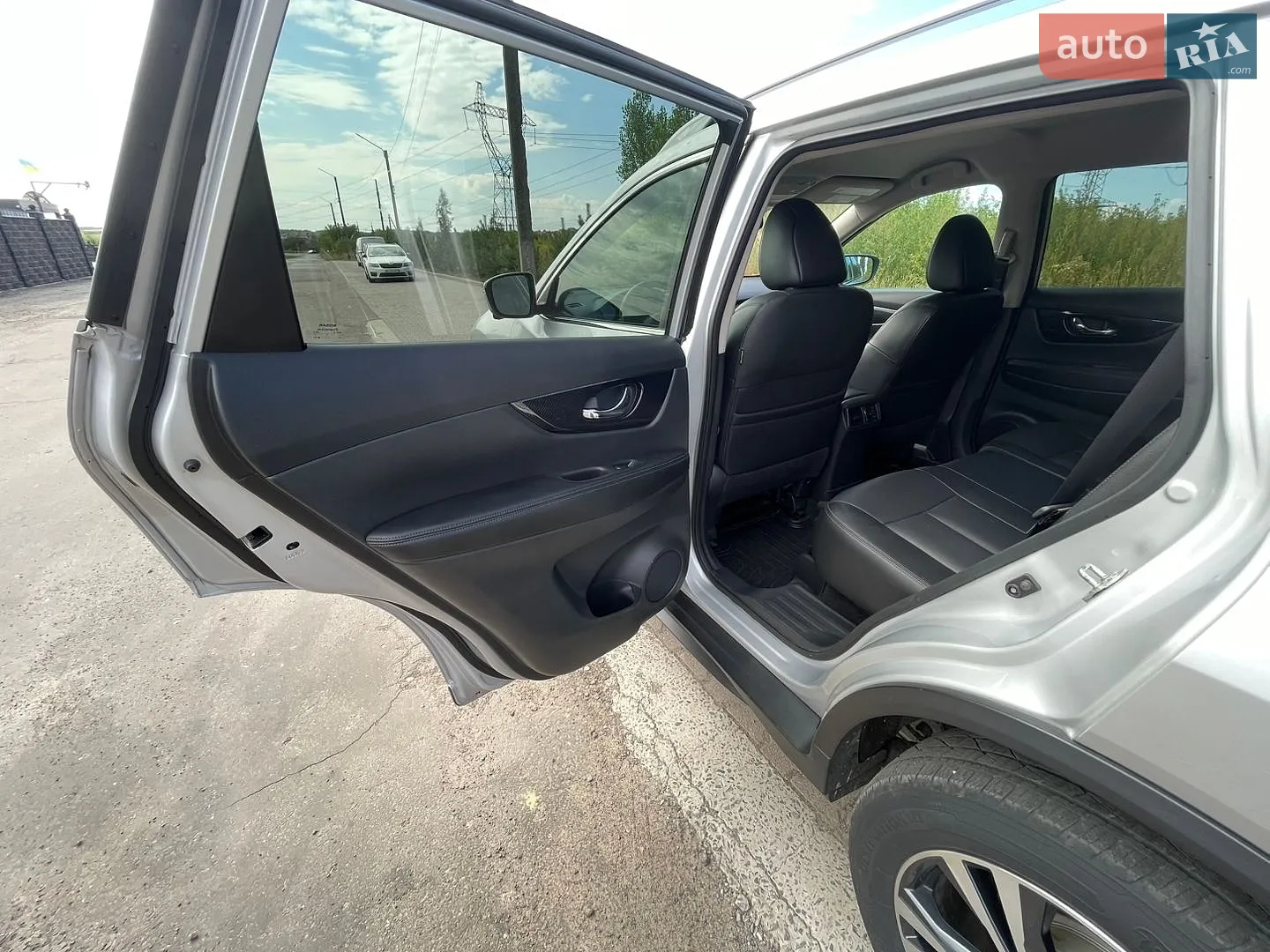 2018 Nissan Rogue - мініатюра 29