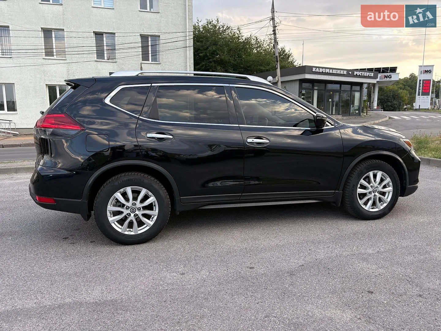 2017 Nissan Rogue - мініатюра 7