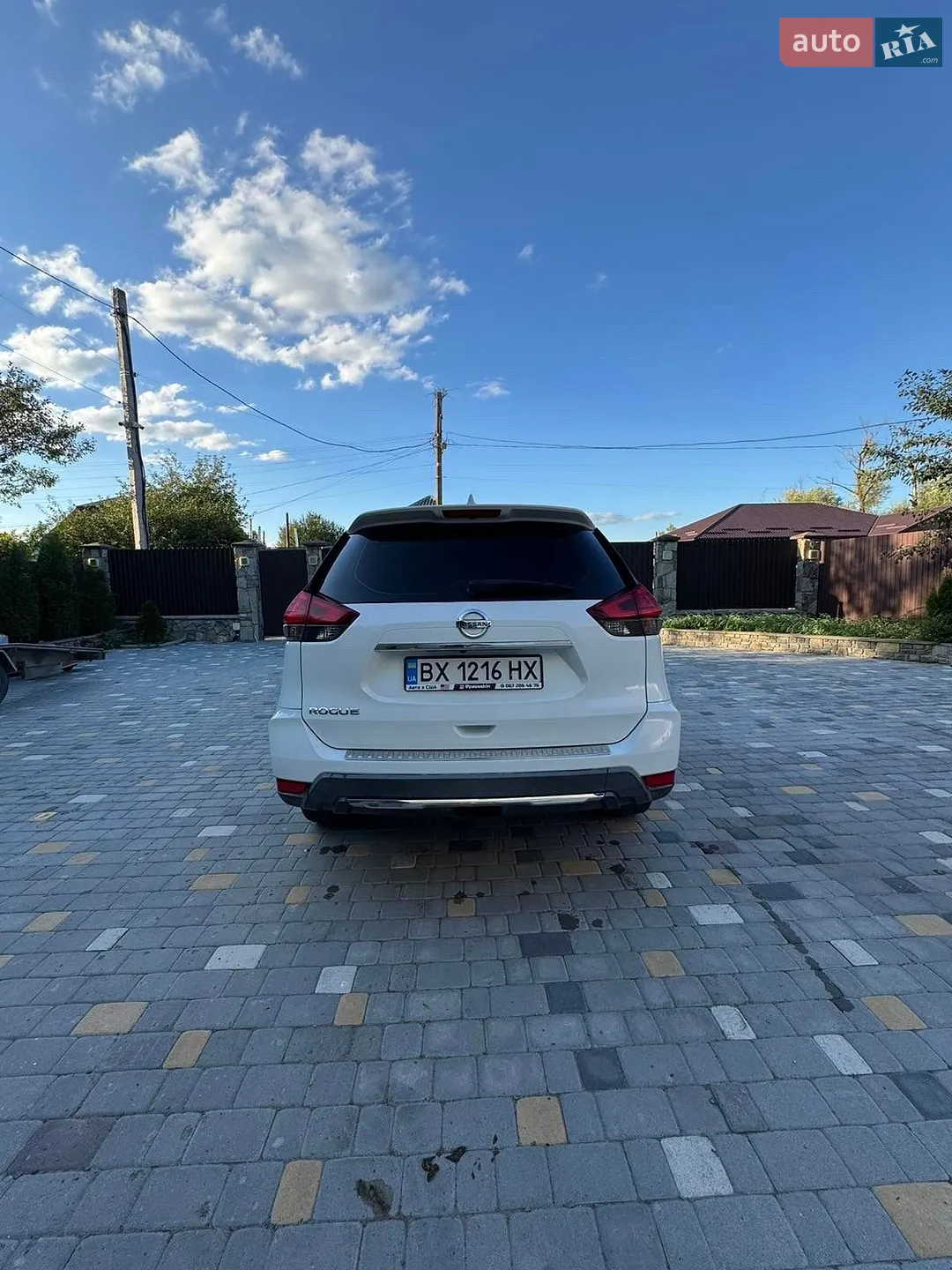 2017 Nissan Rogue - мініатюра 8