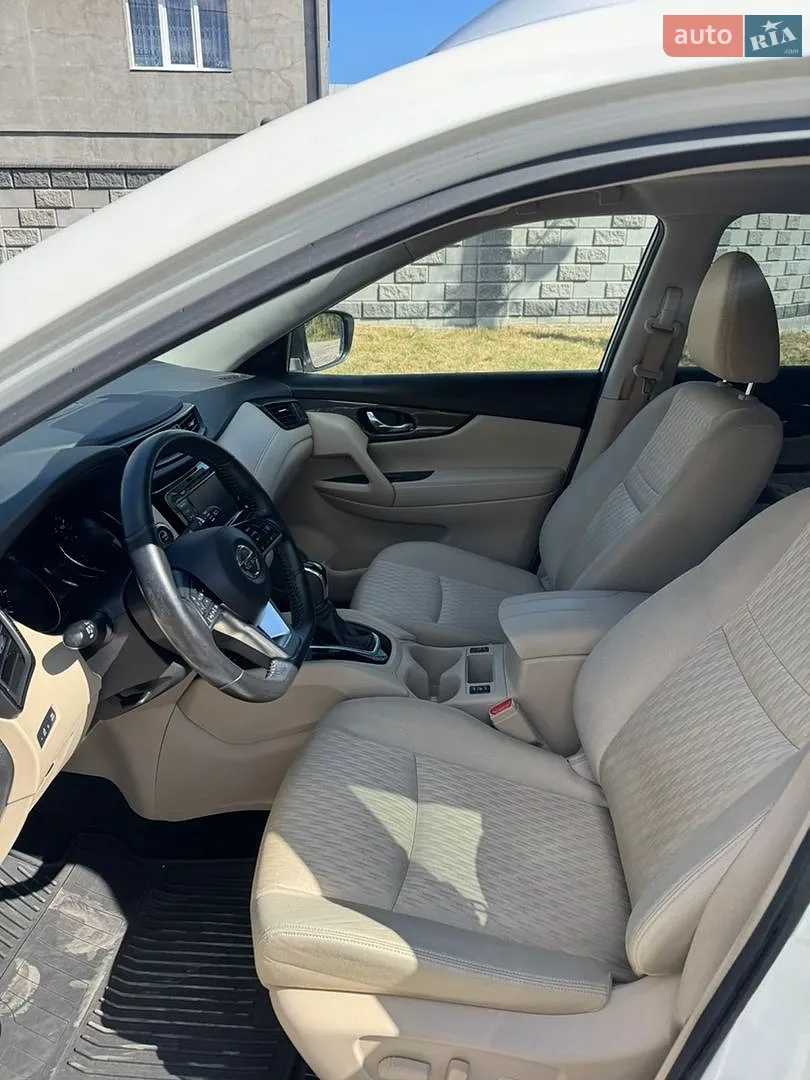 2018 Nissan Rogue - мініатюра 17