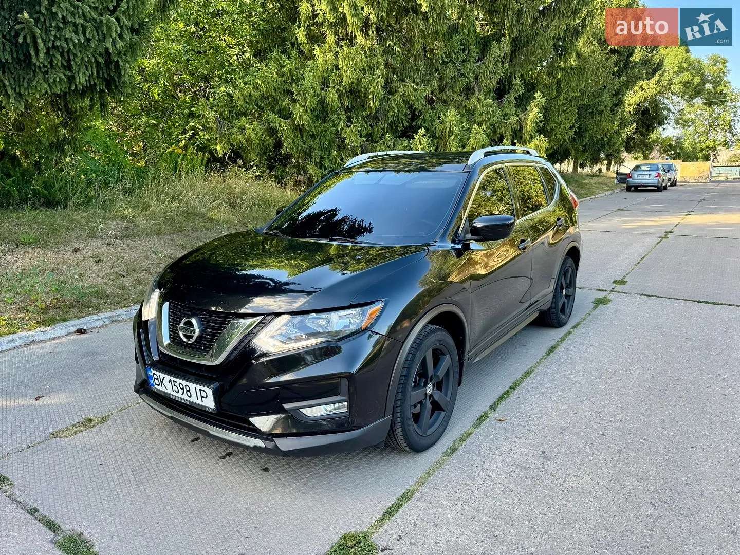 2017 Nissan Rogue - мініатюра 2