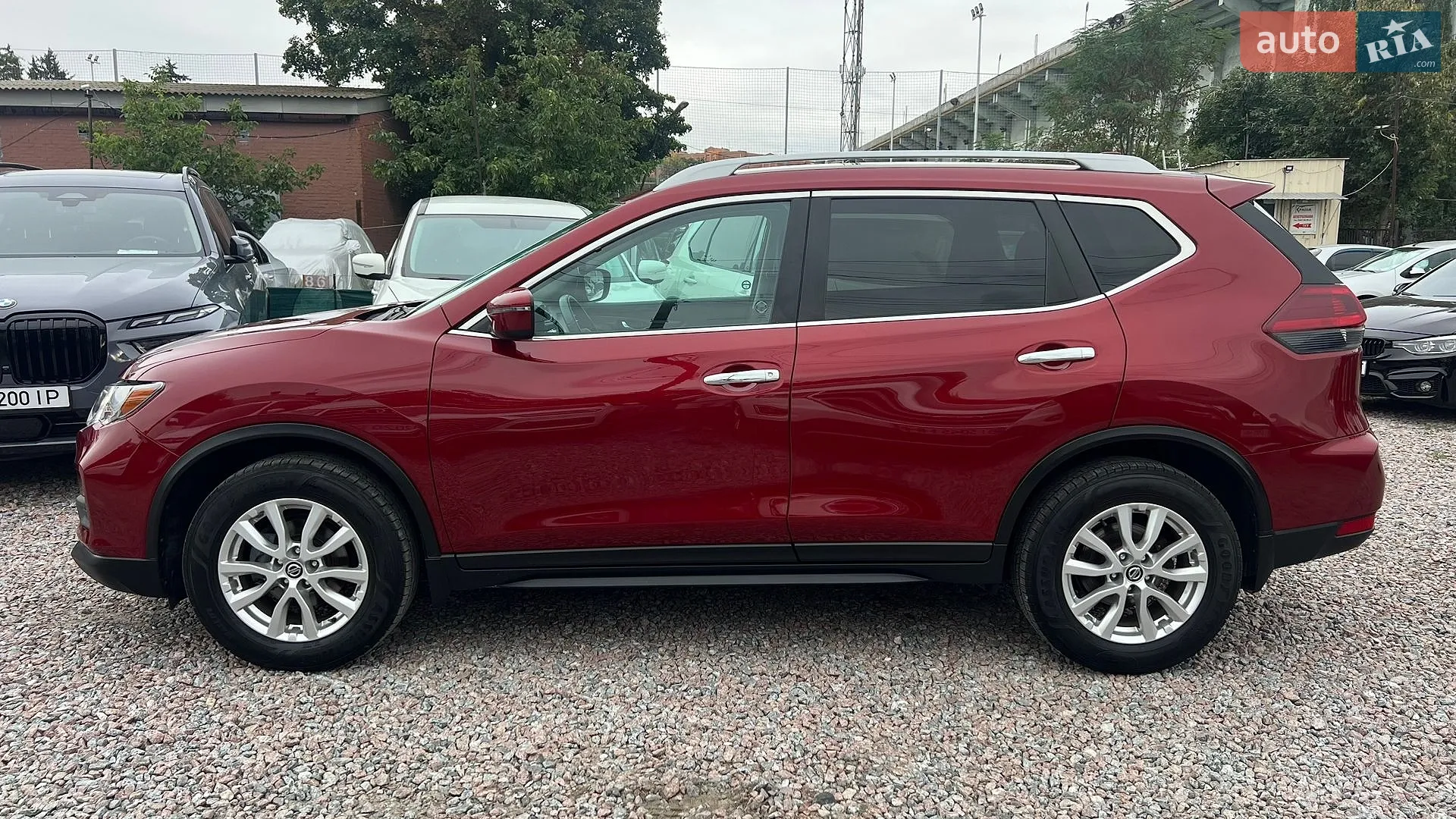 2019 Nissan Rogue - мініатюра 11