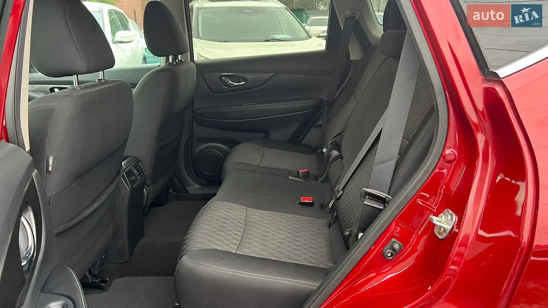 2019 Nissan Rogue - мініатюра 13