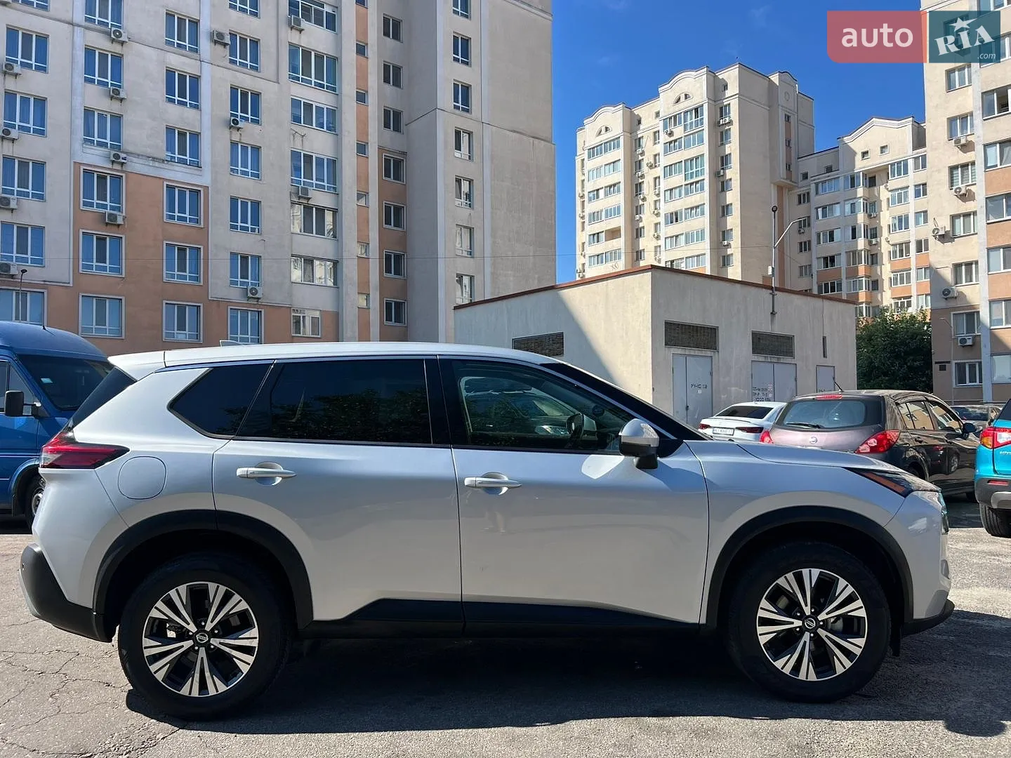 2021 Nissan Rogue - мініатюра 13