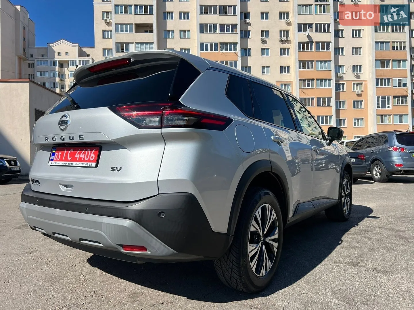 2021 Nissan Rogue - мініатюра 12