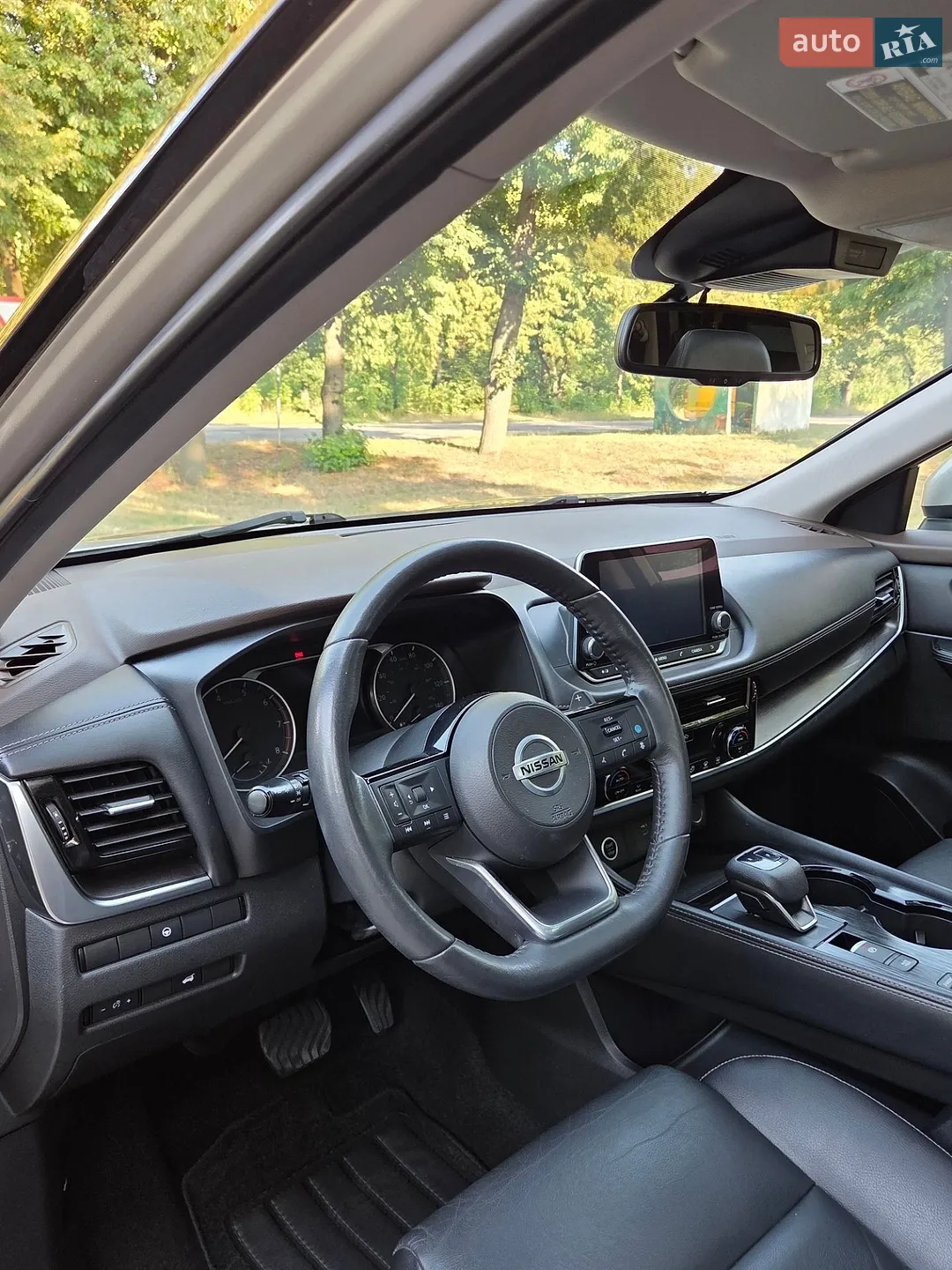 2021 Nissan Rogue - мініатюра 13
