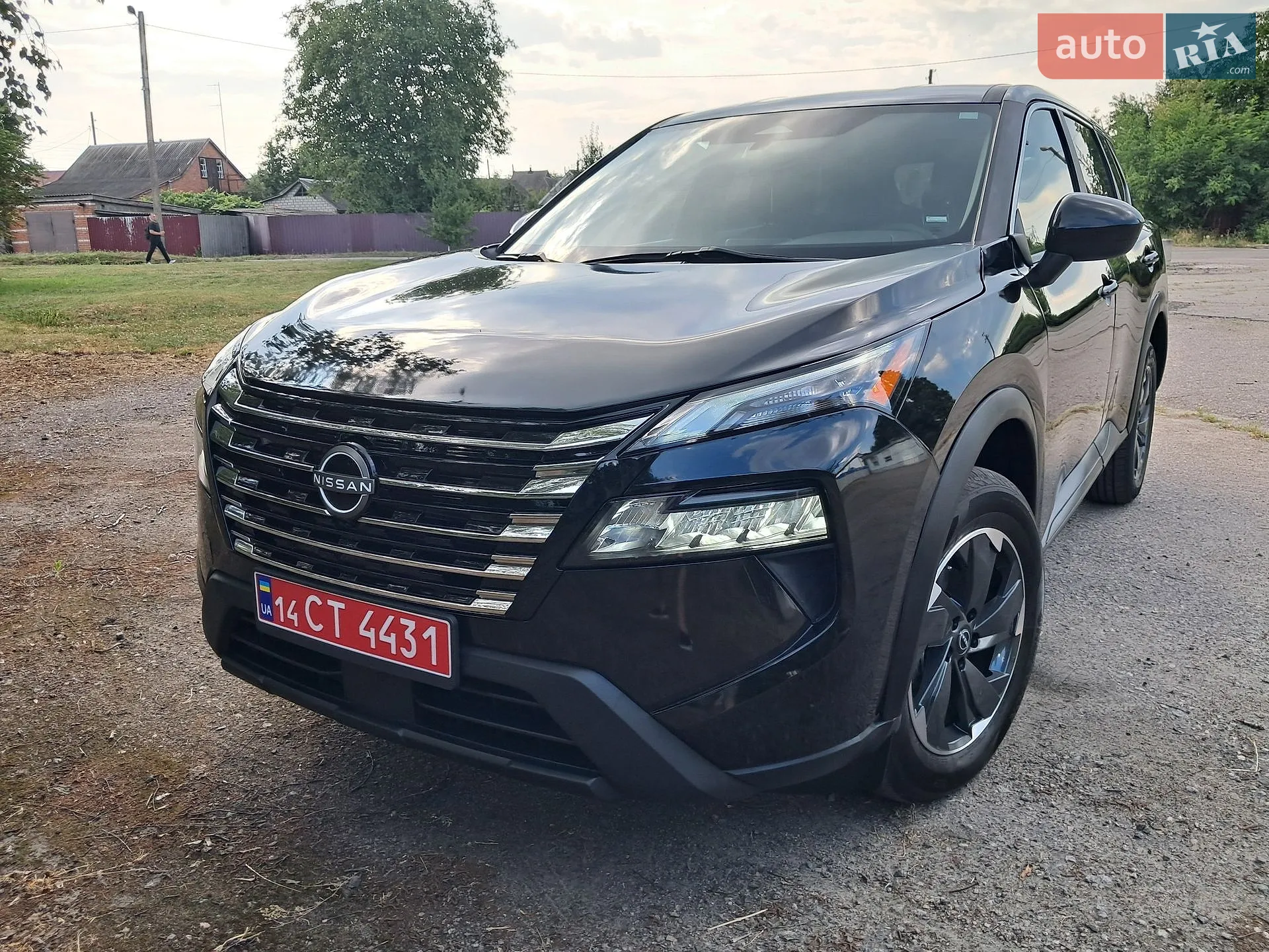 2024 Nissan Rogue - фото 1