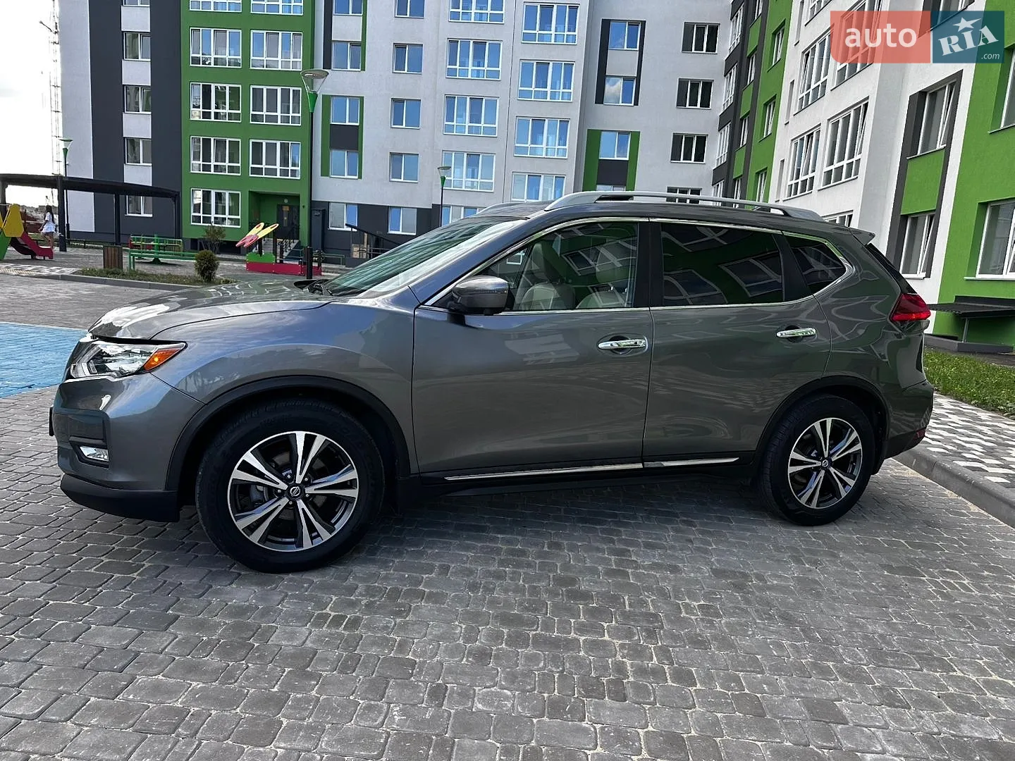 2017 Nissan Rogue - мініатюра 11