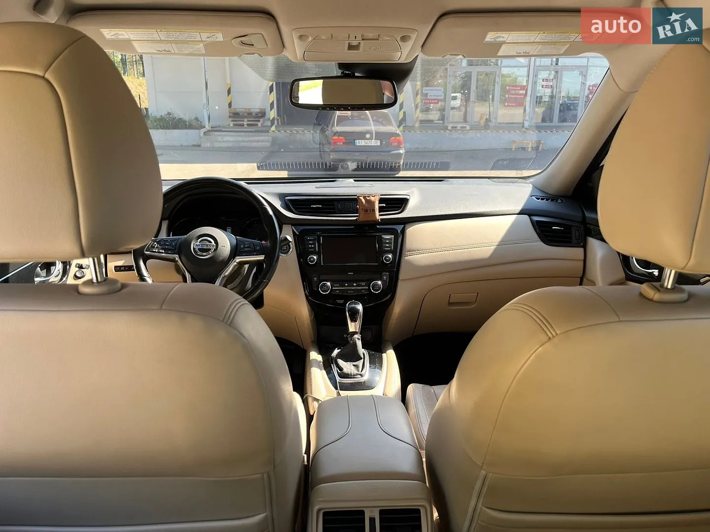 2018 Nissan Rogue - мініатюра 9