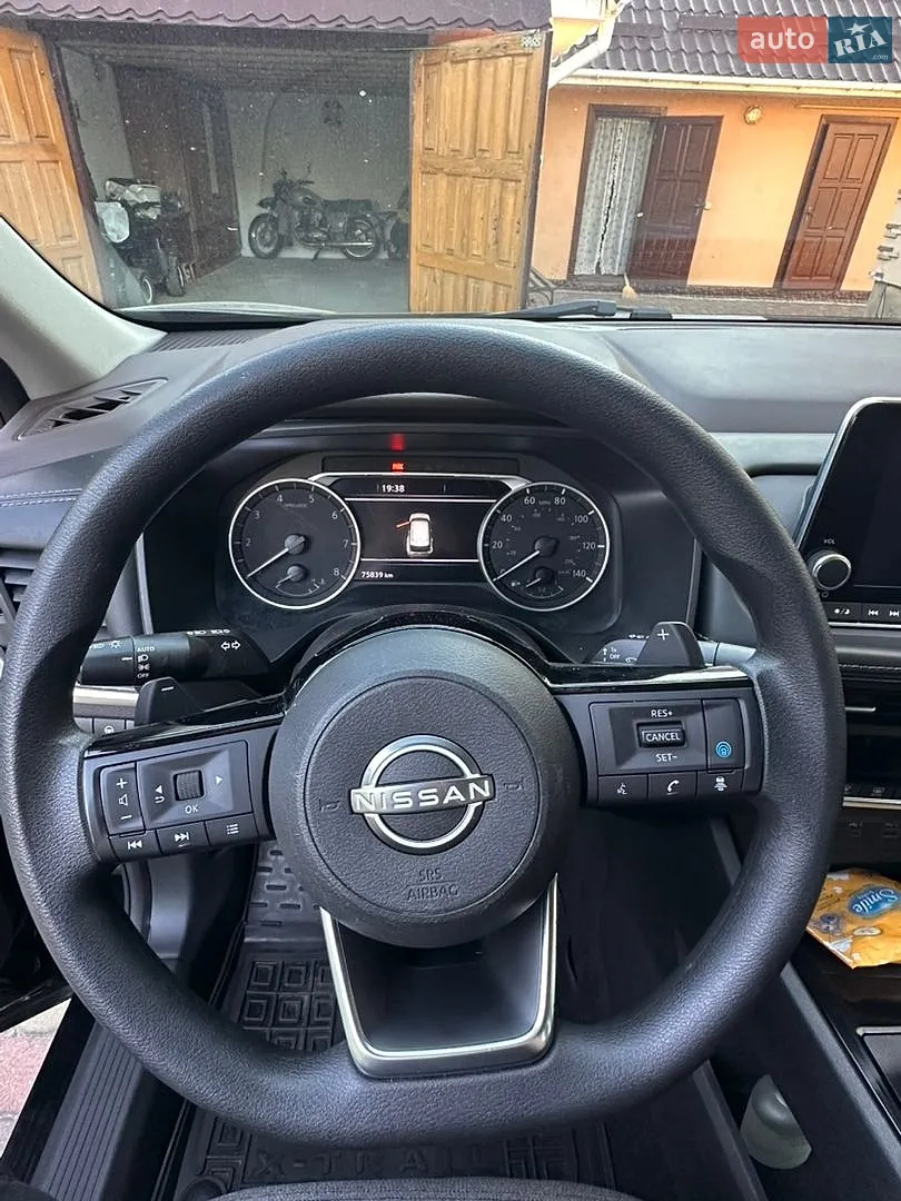 2023 Nissan Rogue - мініатюра 12