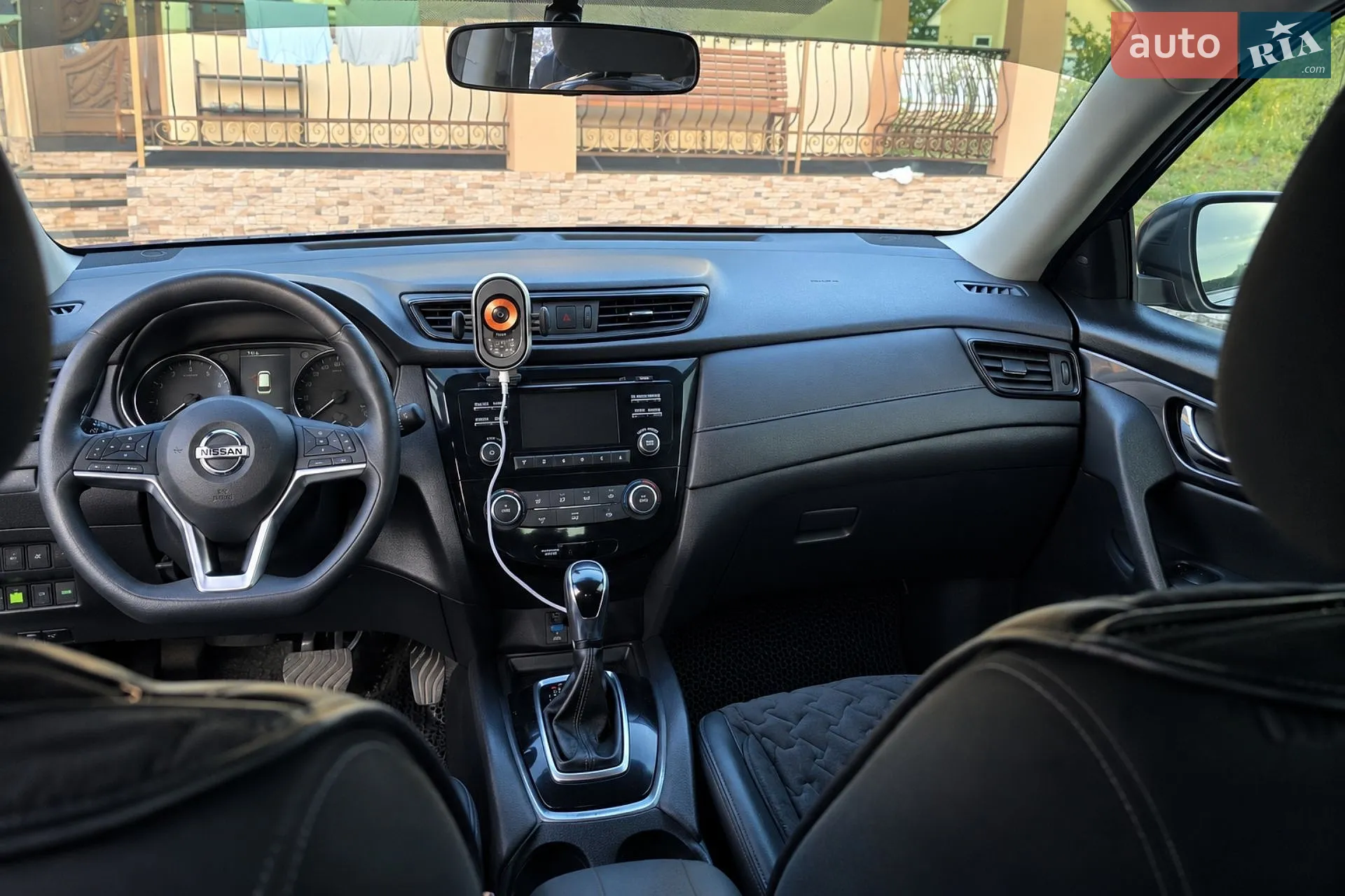 2017 Nissan Rogue - мініатюра 3