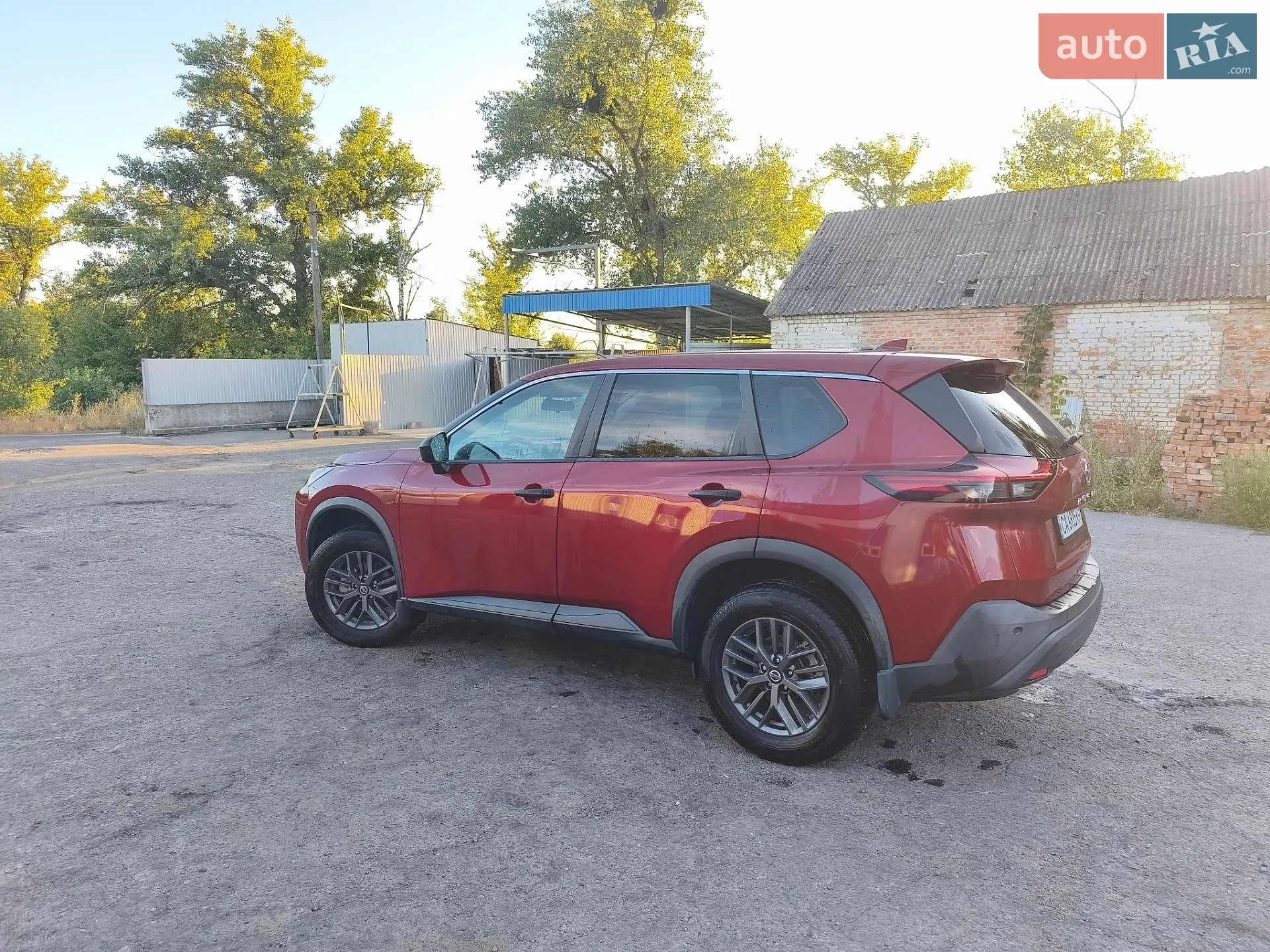 2021 Nissan Rogue - мініатюра 2