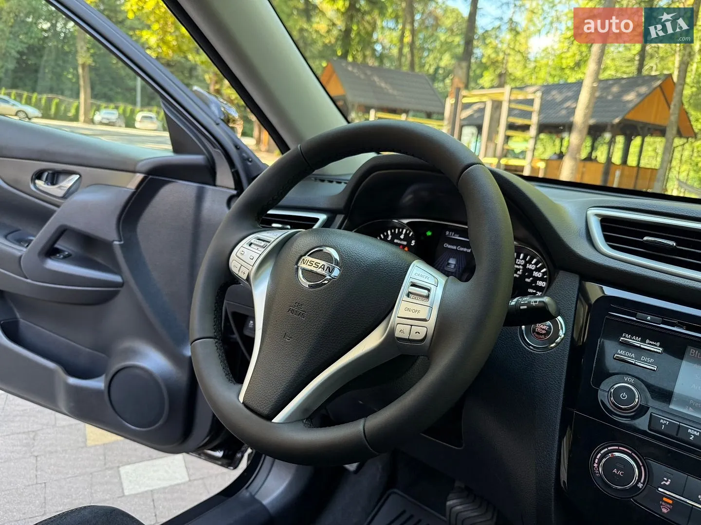 2015 Nissan Rogue - мініатюра 128