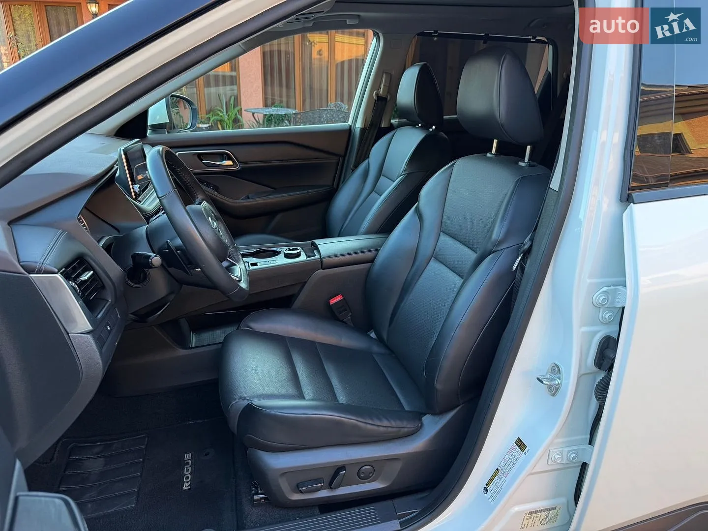 2021 Nissan Rogue - мініатюра 32