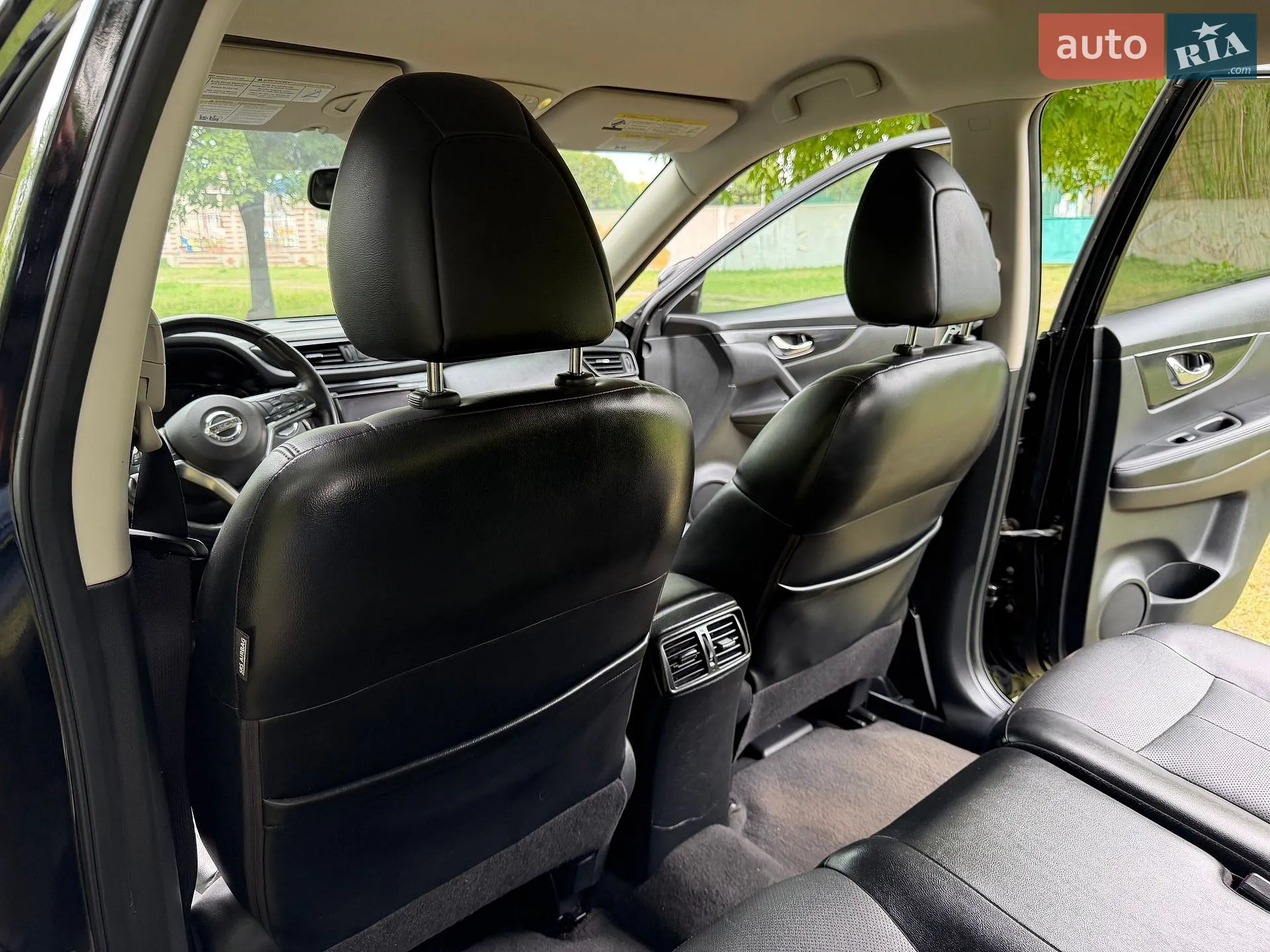 2017 Nissan Rogue - мініатюра 28