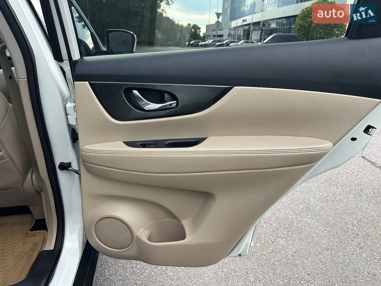 2016 Nissan Rogue - мініатюра 20