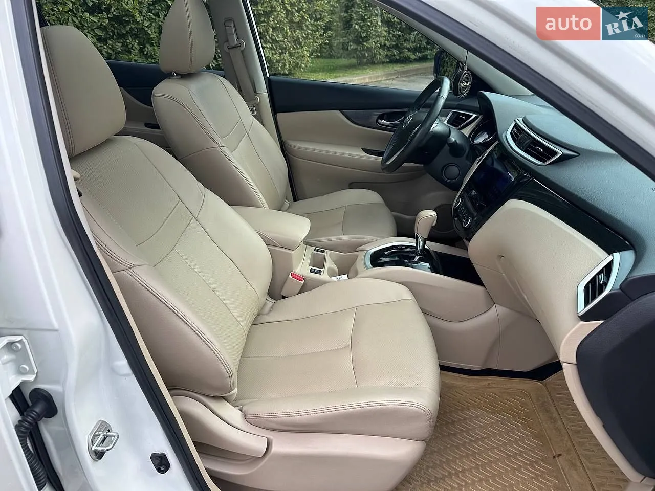 2016 Nissan Rogue - мініатюра 25