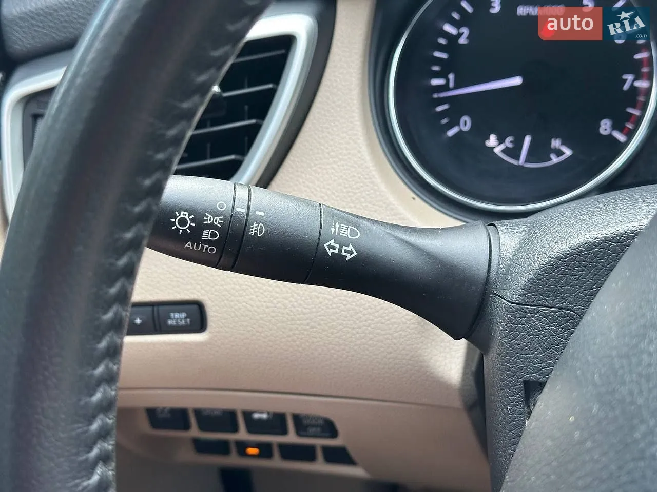 2016 Nissan Rogue - мініатюра 36