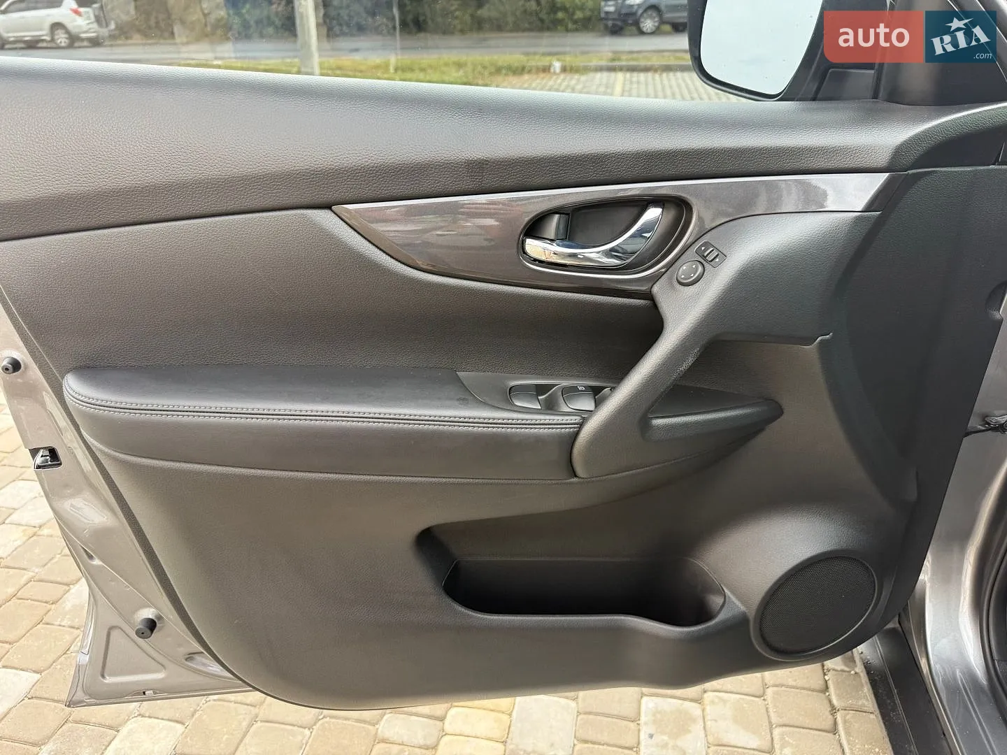 2019 Nissan Rogue - мініатюра 31