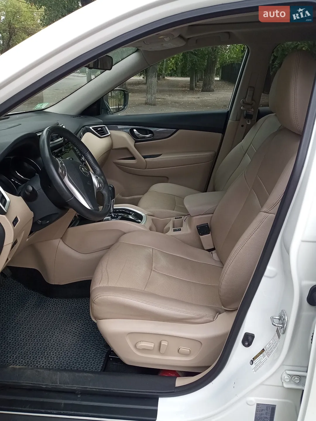 2015 Nissan Rogue - мініатюра 6