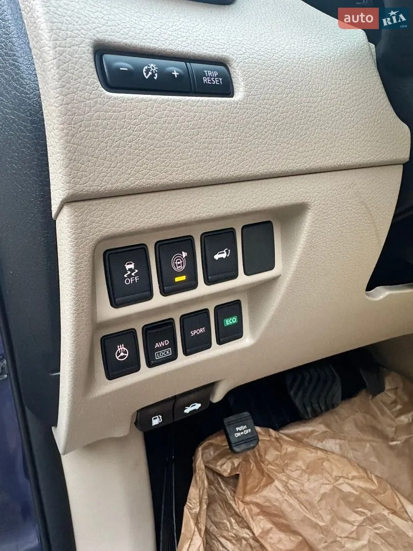 2017 Nissan Rogue - мініатюра 12