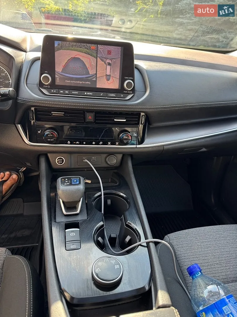 2021 Nissan Rogue - мініатюра 13