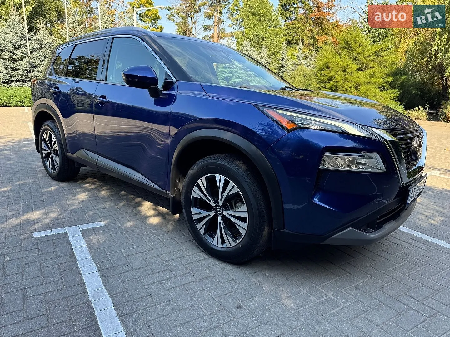 2021 Nissan Rogue - мініатюра 17