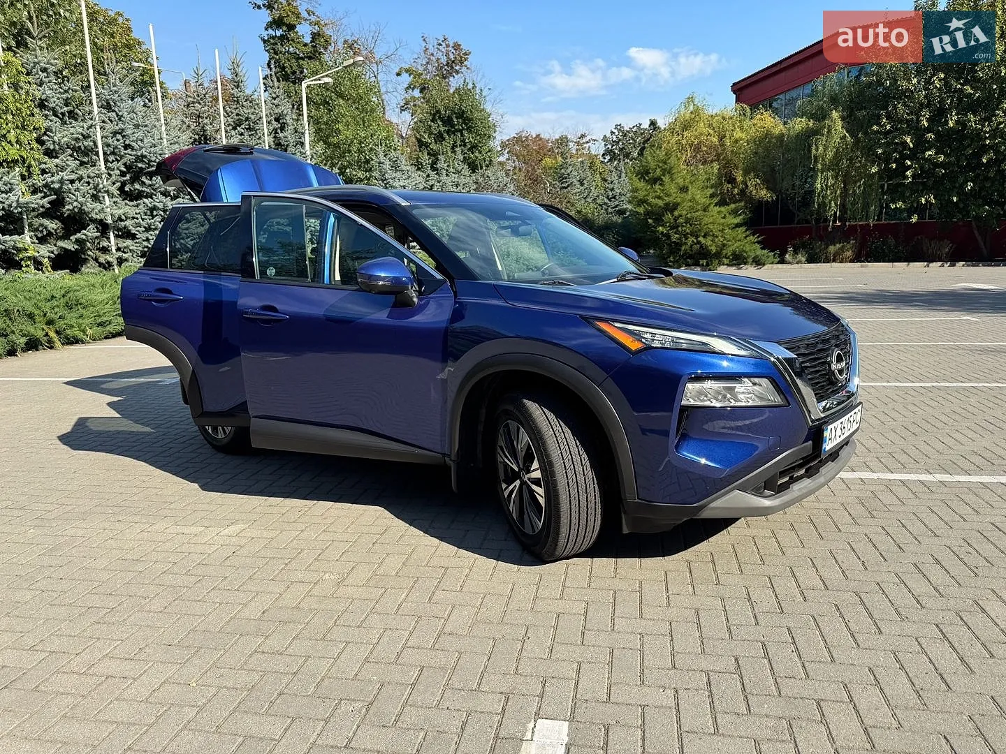 2021 Nissan Rogue - мініатюра 23