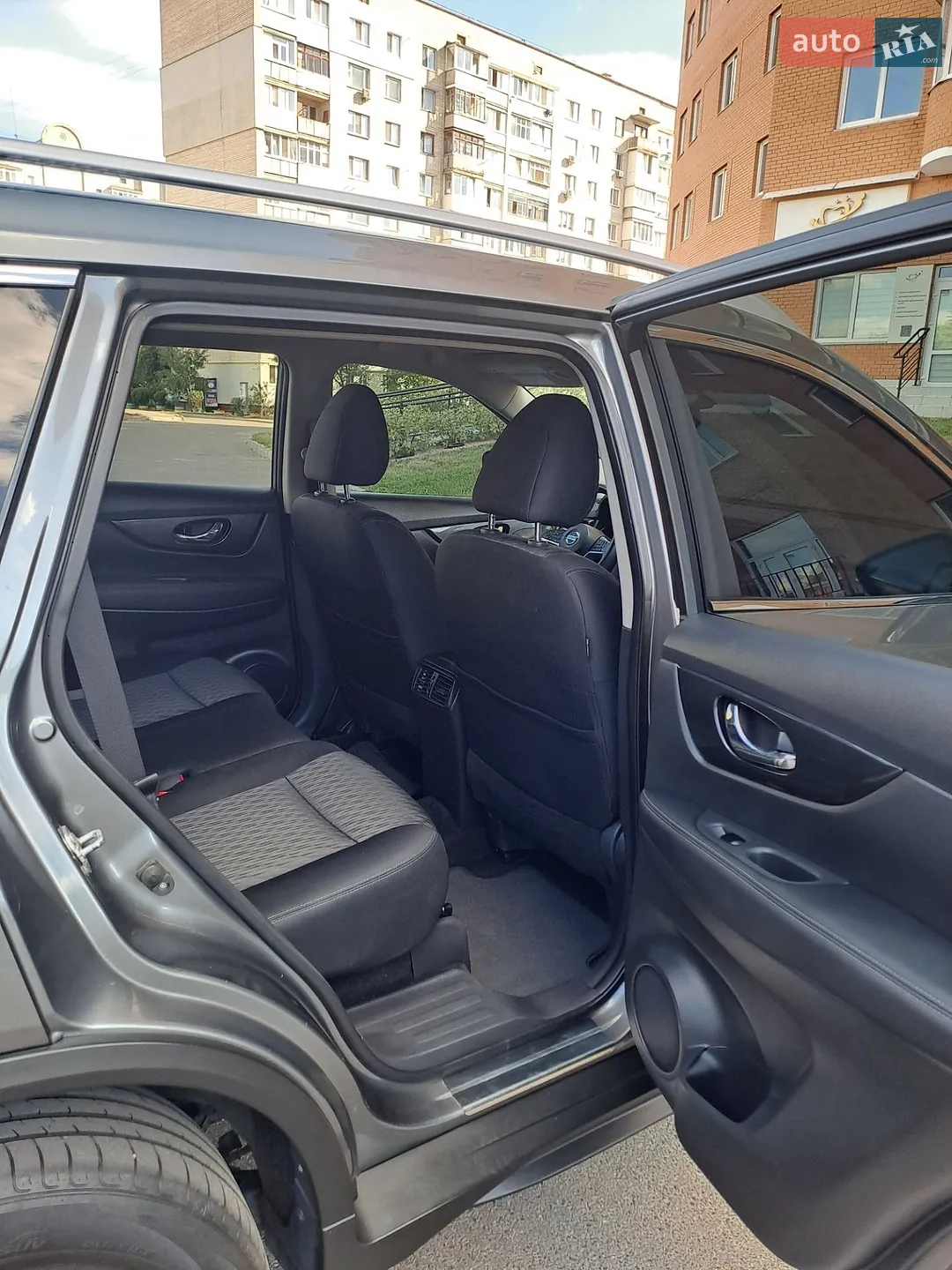 2017 Nissan Rogue - мініатюра 18
