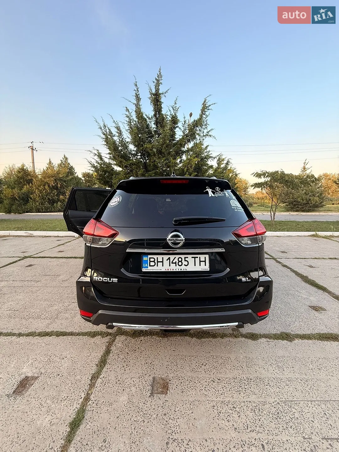 2017 Nissan Rogue - мініатюра 9