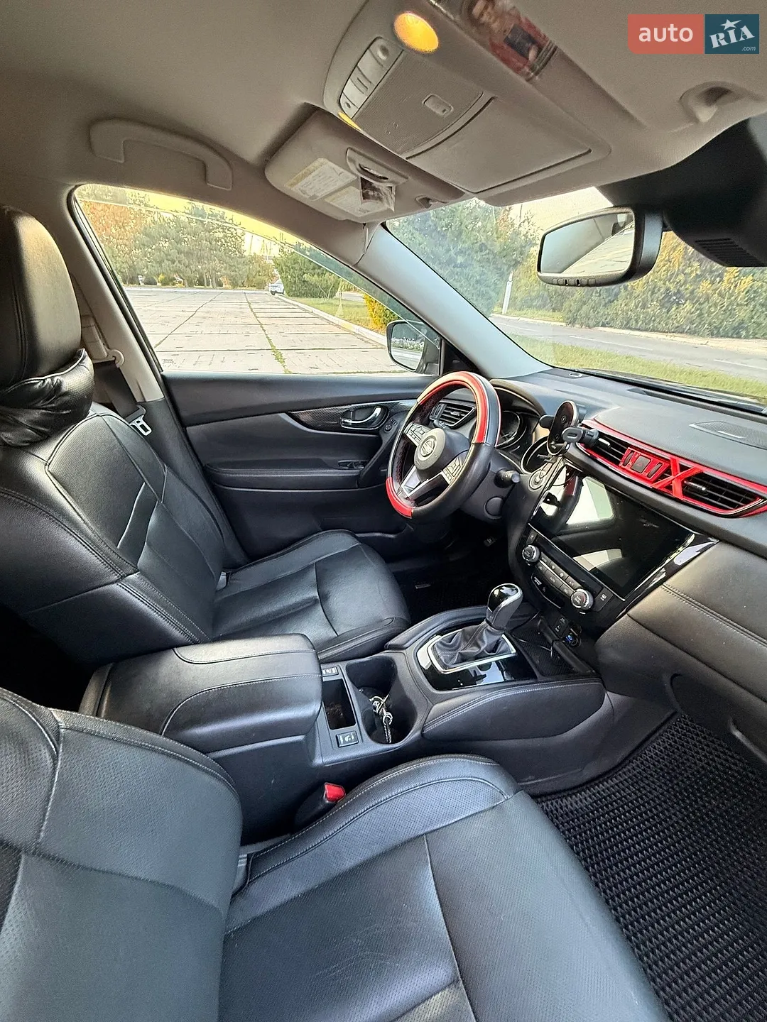 2017 Nissan Rogue - мініатюра 13