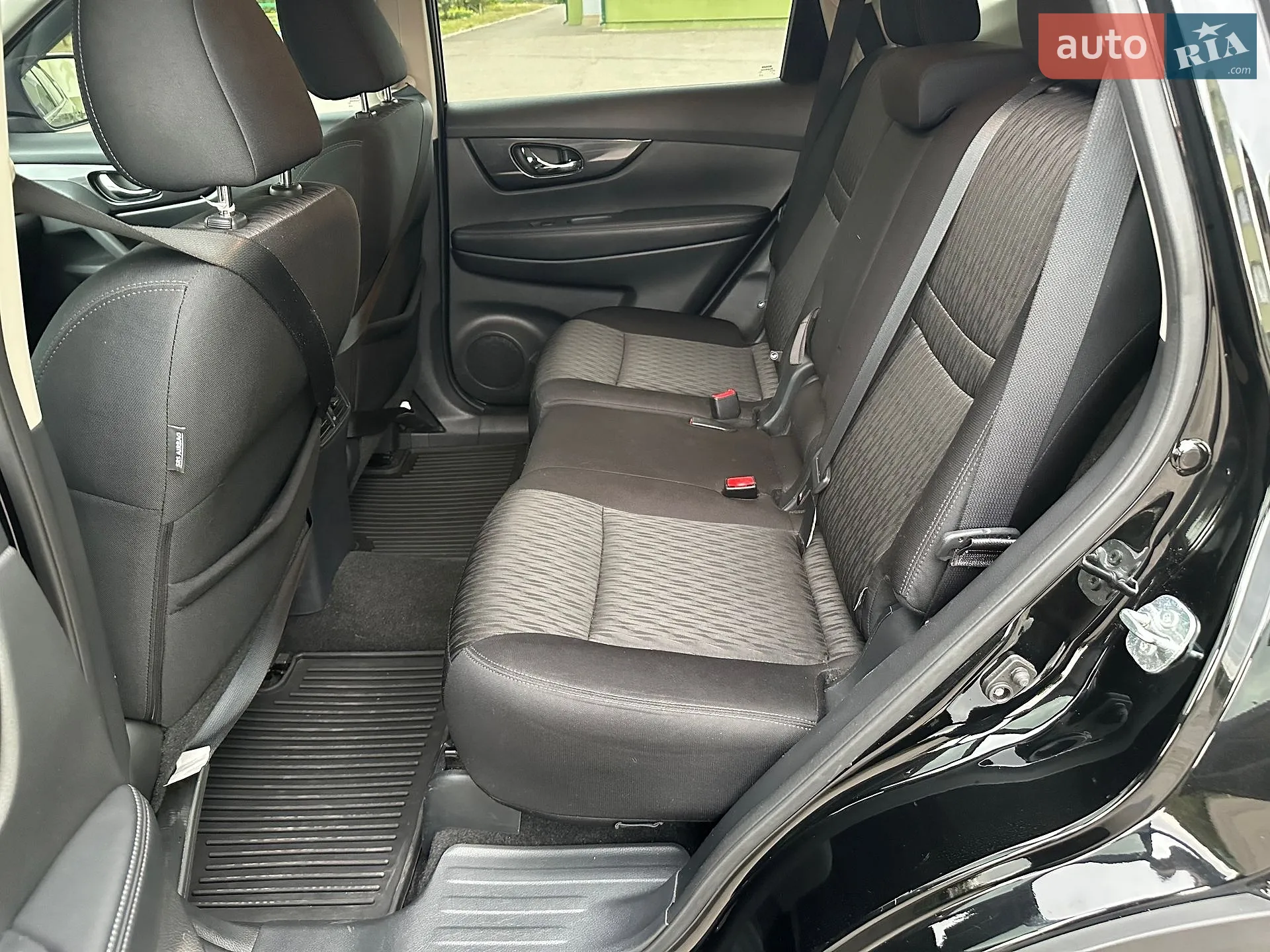 2017 Nissan Rogue - мініатюра 14