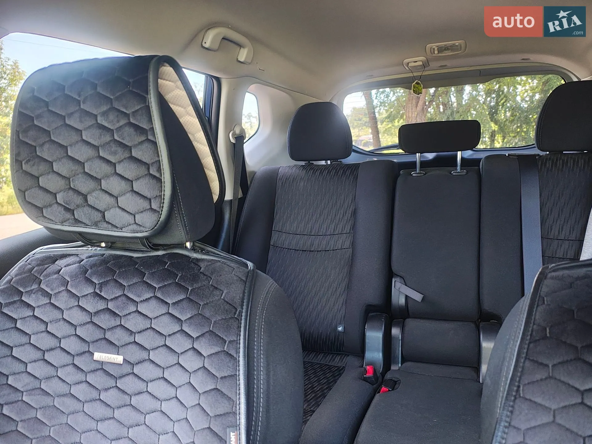 2018 Nissan Rogue - мініатюра 17