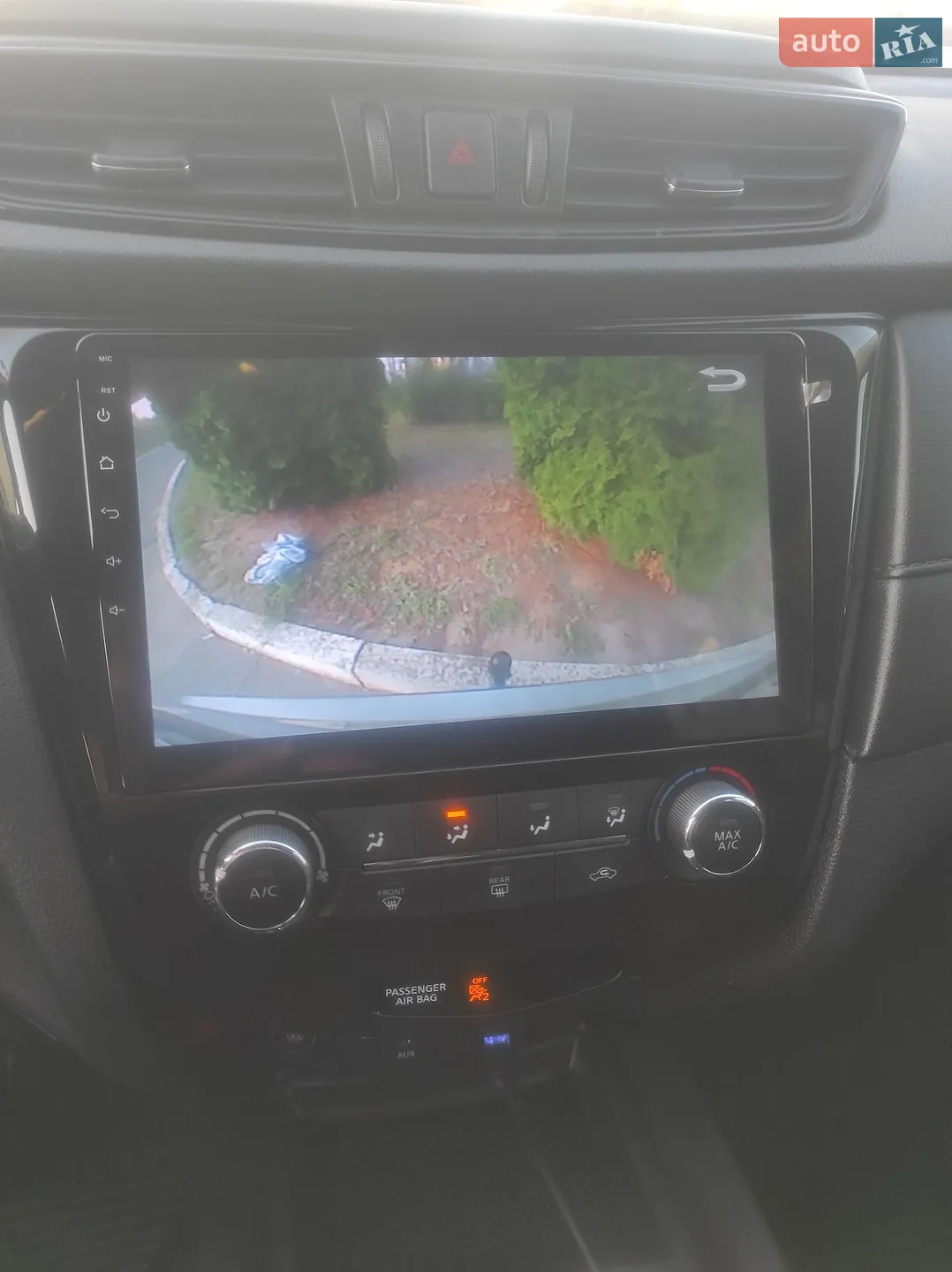 2017 Nissan Rogue - мініатюра 14