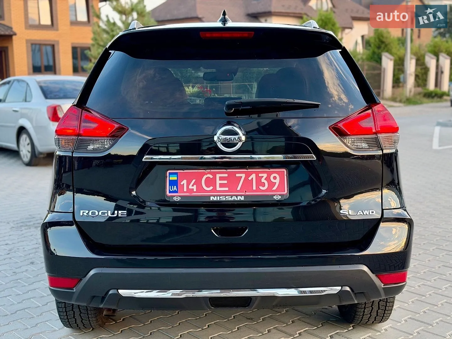 2017 Nissan Rogue - мініатюра 12