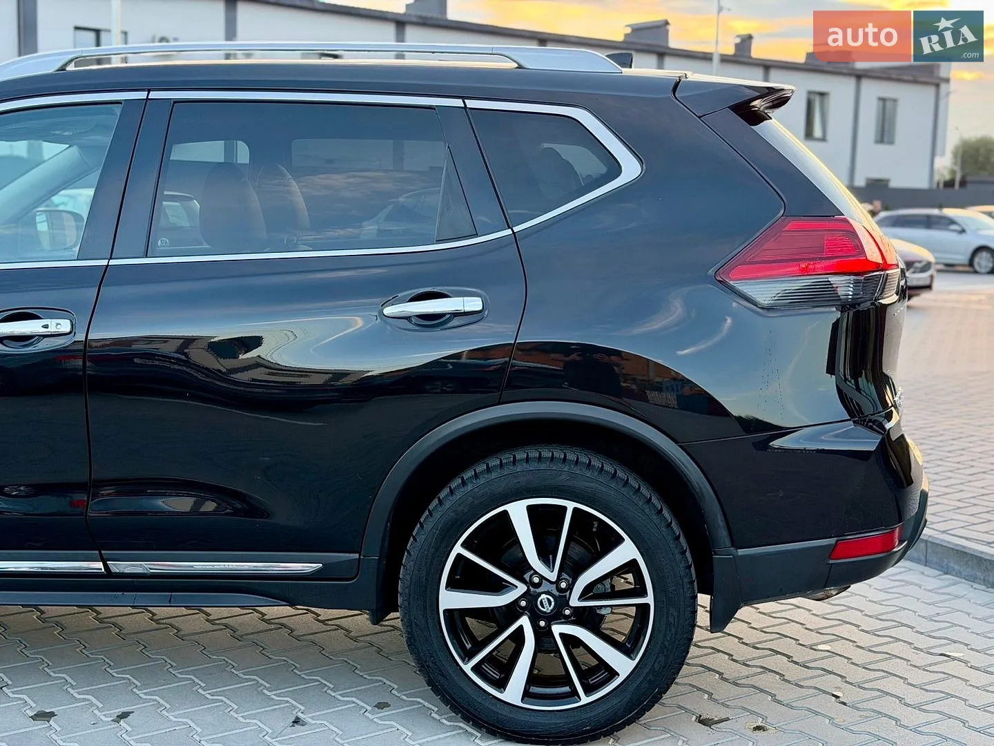 2017 Nissan Rogue - мініатюра 10