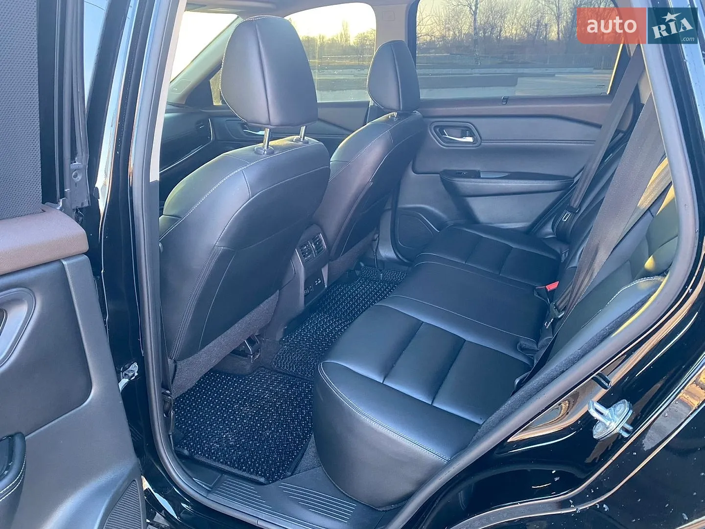 2023 Nissan Rogue - мініатюра 10