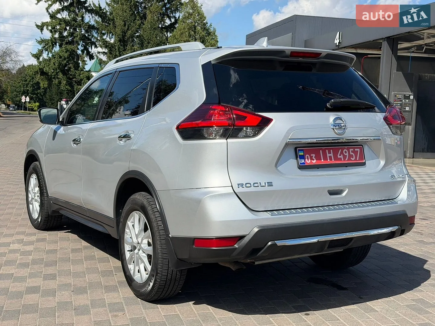 2017 Nissan Rogue - мініатюра 5