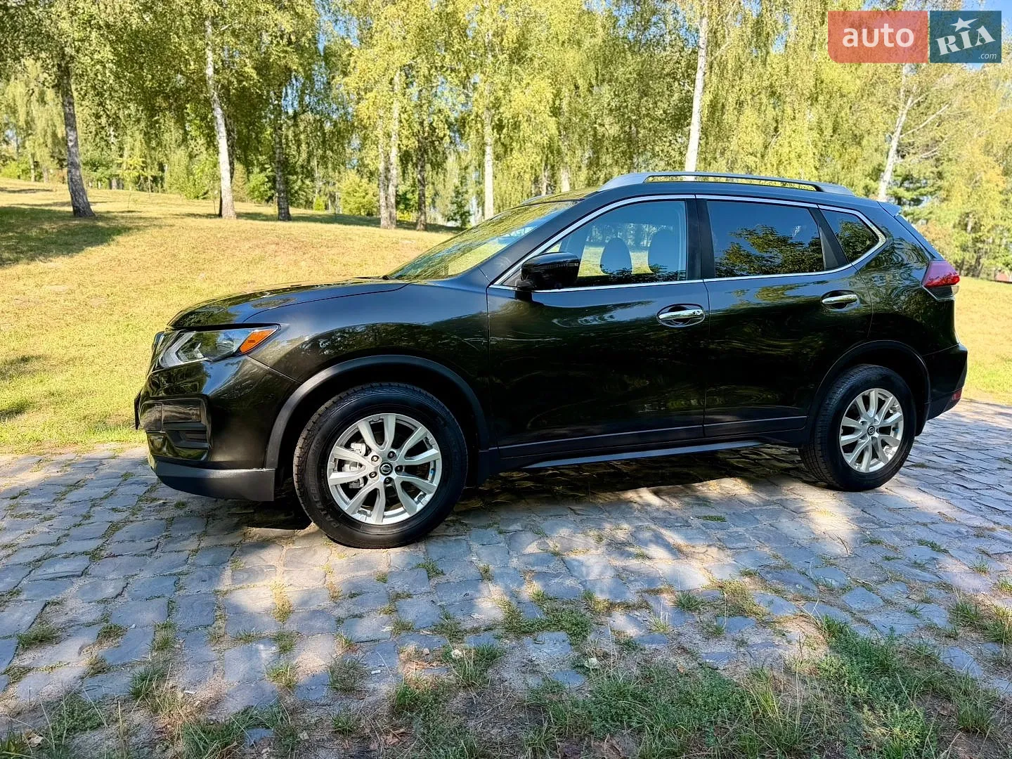 2017 Nissan Rogue - мініатюра 5