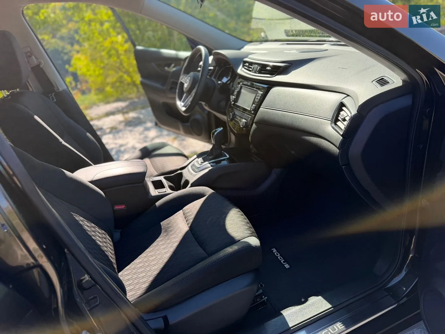 2017 Nissan Rogue - мініатюра 40