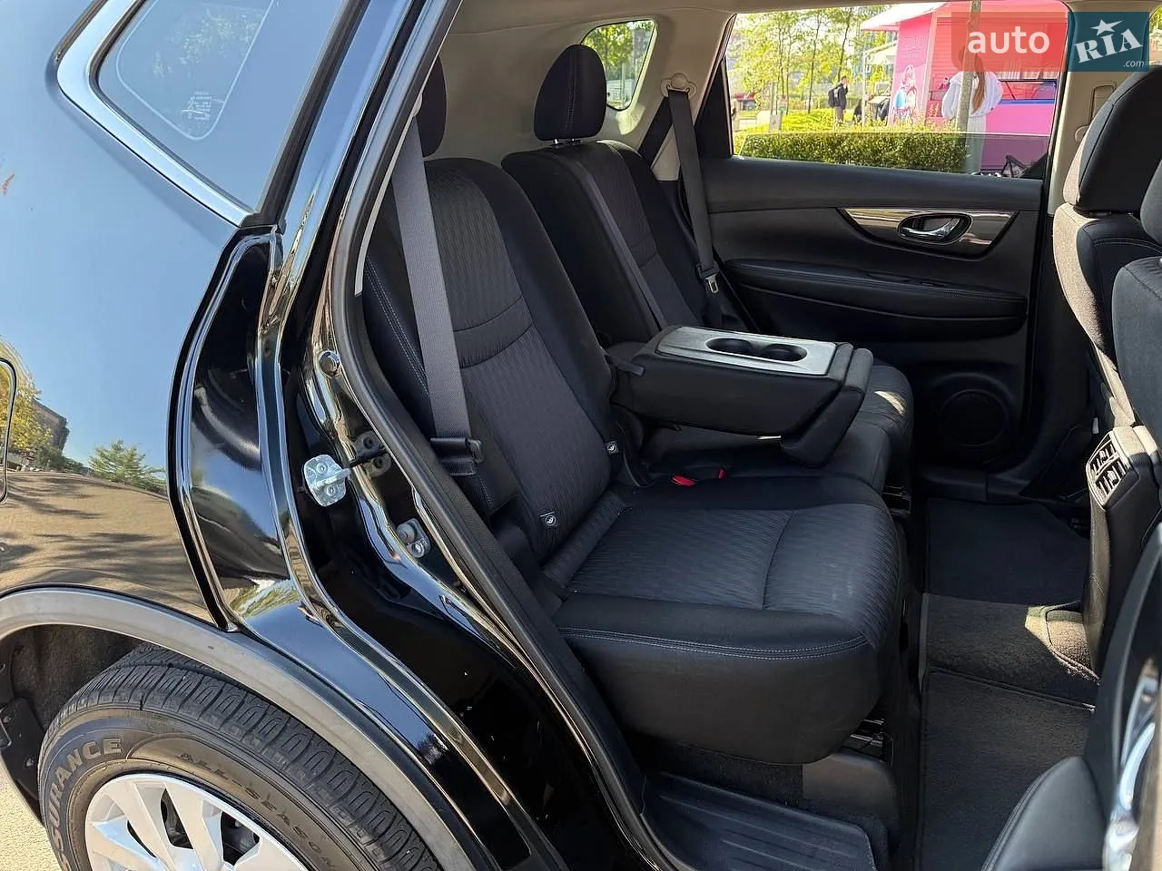 2016 Nissan Rogue - мініатюра 12