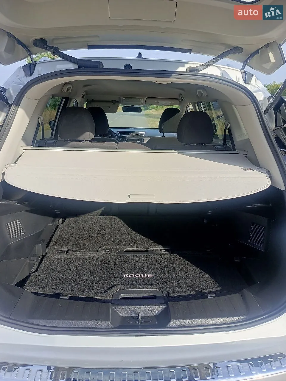 2016 Nissan Rogue - мініатюра 9
