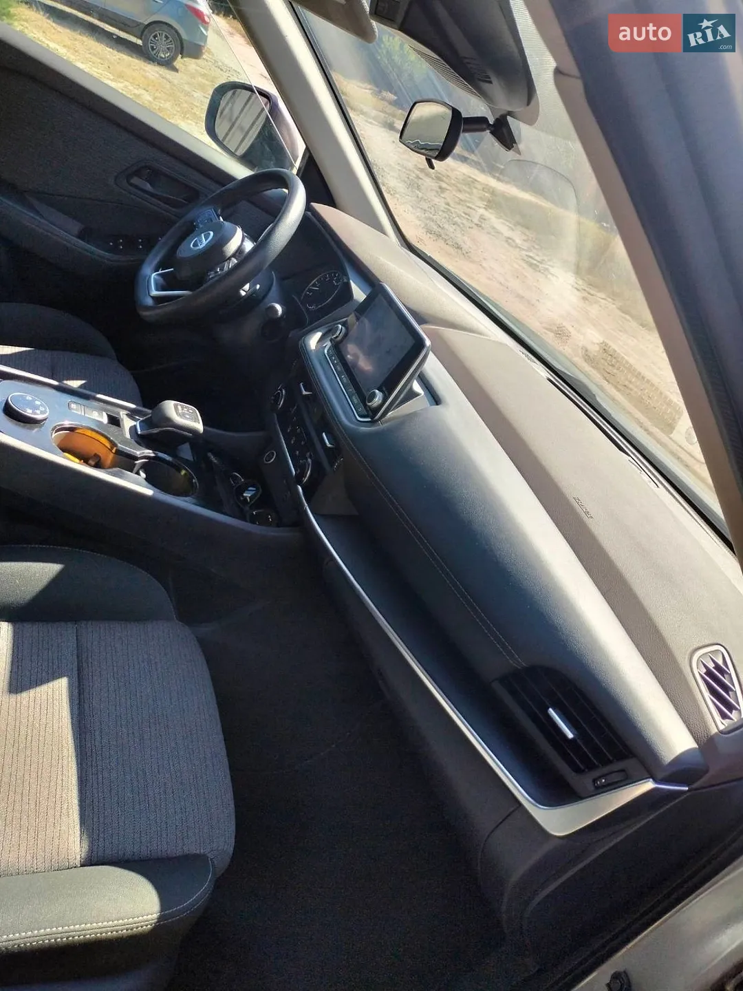 2021 Nissan Rogue - мініатюра 22